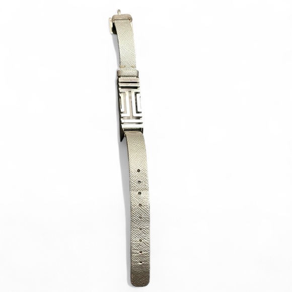 🎉 HP! ❤️ Tory Burch x Fitbit Silver Leather Bracelet - Picture 7 of 11